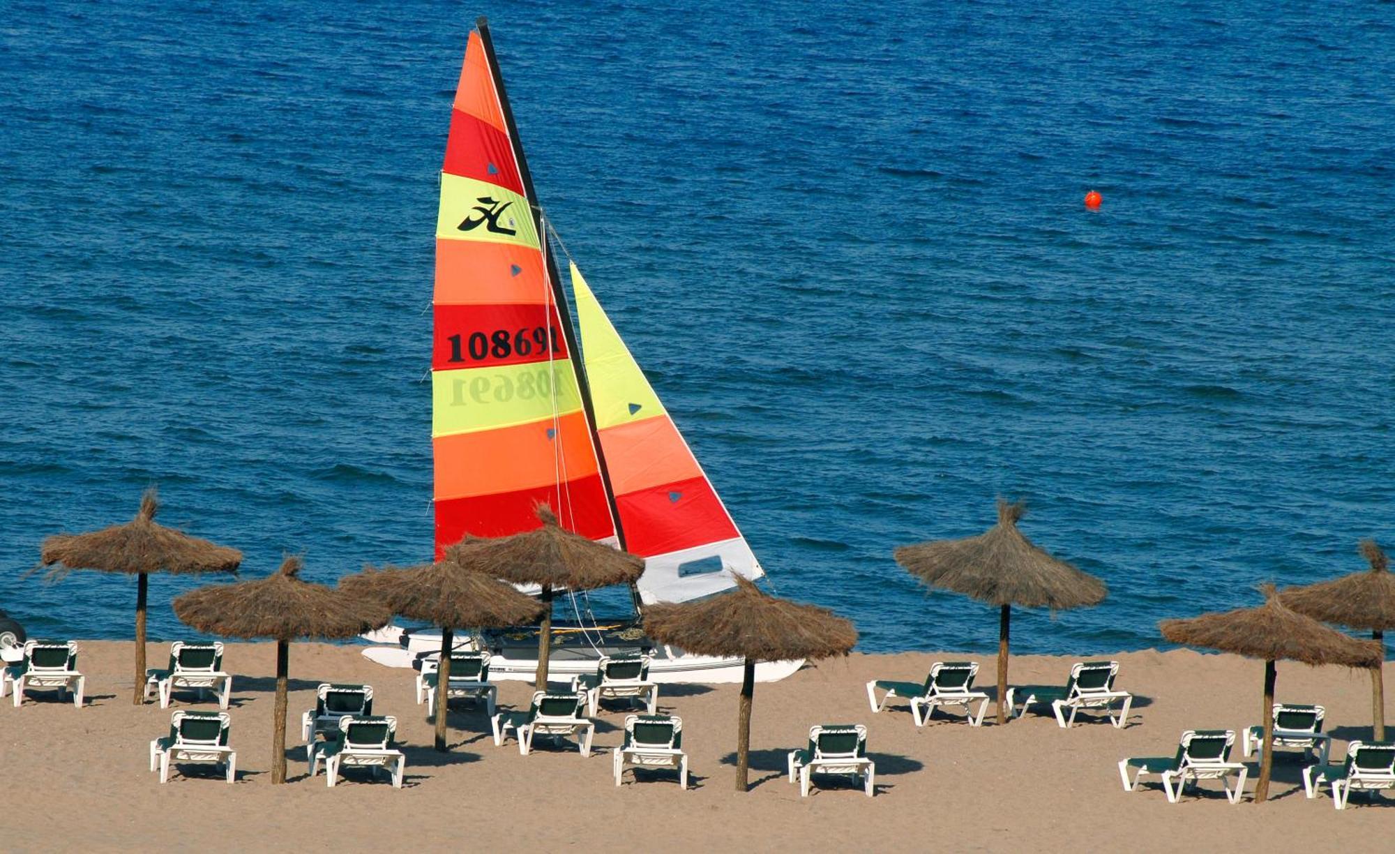 La Costa Hotel Golf & Beach Resort Pals Kültér fotó