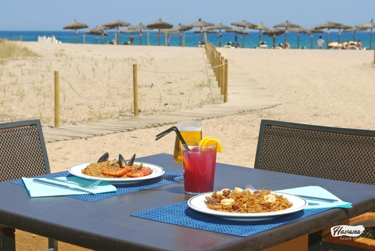 La Costa Hotel Golf & Beach Resort Pals Kültér fotó